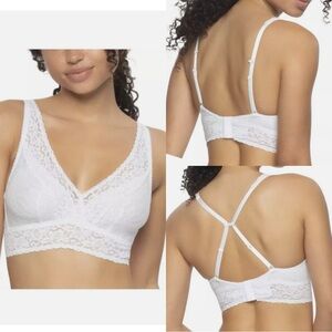 NWOT Felina white lace bralette size Medium